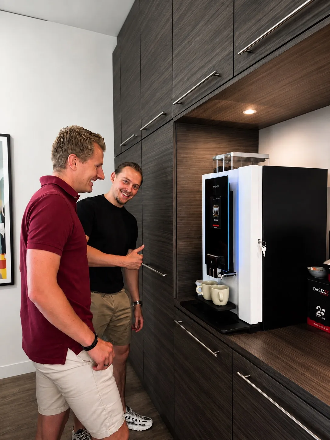 A coffee break at the machine